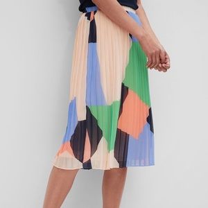 Banana Republic Kaleidoscope Pleated Skirt